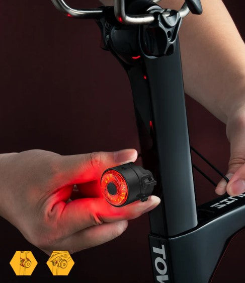 TOWILD TL03 Feu arrière de vélo à détection automatique, feu arrière rechargeable par USB, étanche IPX7, 3 modes de sécurité, ultra lumineux pour la sécurité de nuit