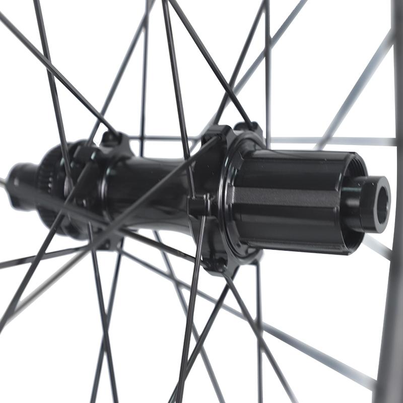 Roues Rinos Premium en carbone