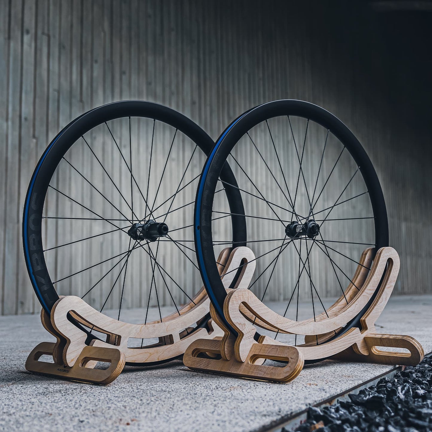 Roues en carbone 700C, axe traversant de 38 mm pour freins à disque, pour vélo de route ROCKBROS