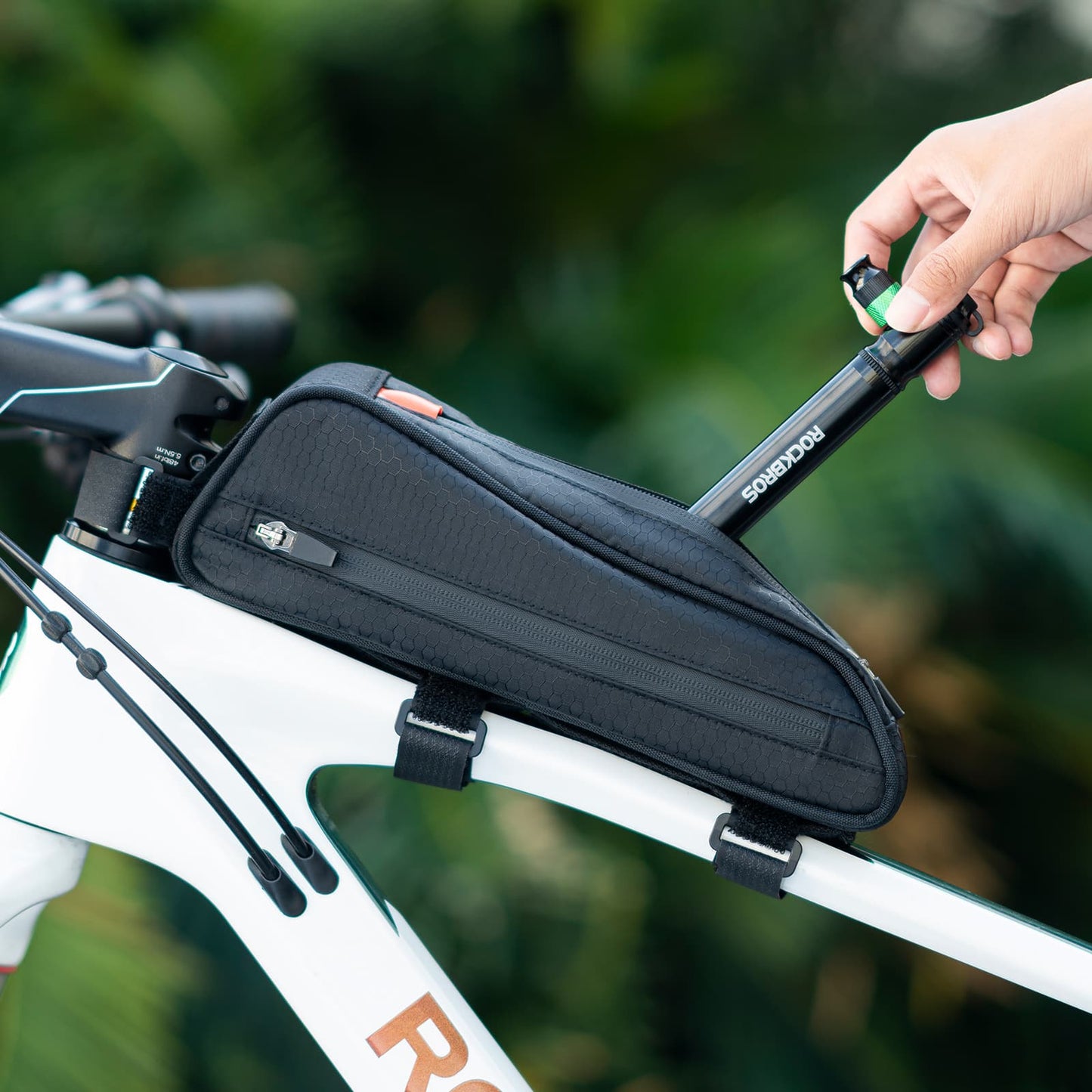 Pompe à vélo CO2 110 PSI mini pompe en aluminium noir ROCKBROS
