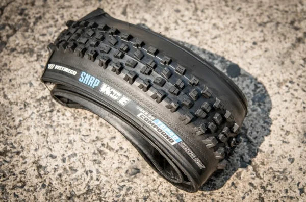 VEE Tire SNAP Pneu souple WCE 27.5 X 2.35 TC